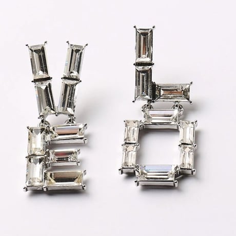 LOVE bijou  pierce
