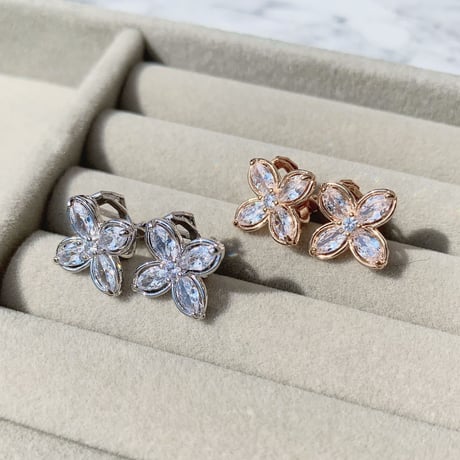 one point flower earring