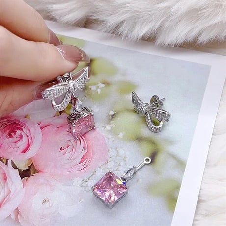 ribbon × pink stone 2way pierce