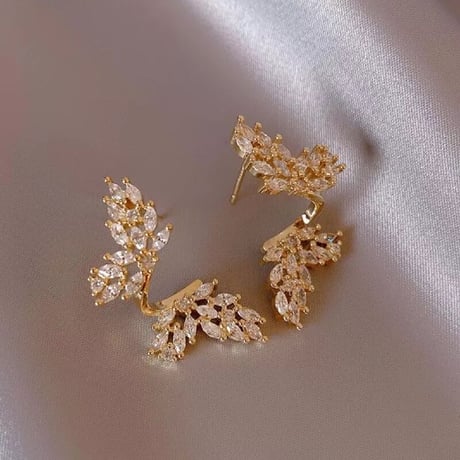 butterfly stone pierce