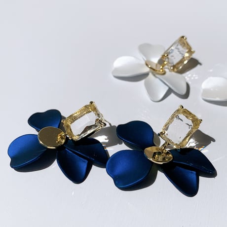 square clear petal pierce