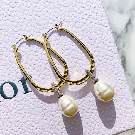 baroque pearl stone hoop pierce