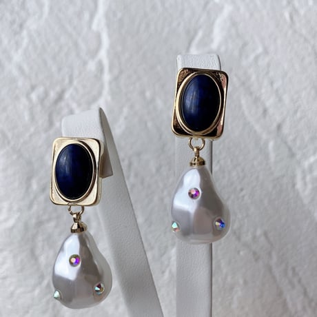 vintage stone pearl pierce