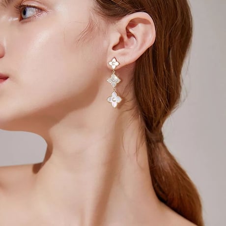 flower shell three pierce