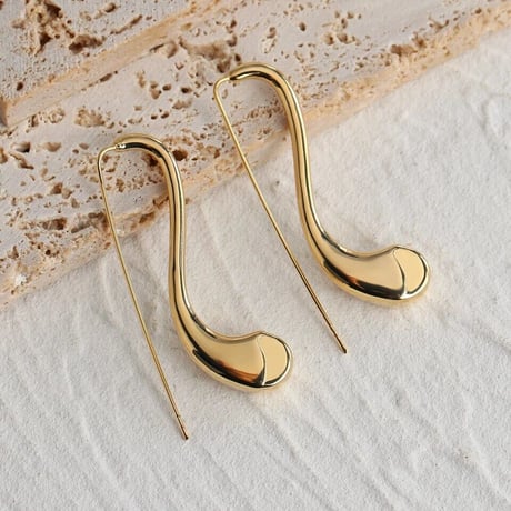 gold heel pierce