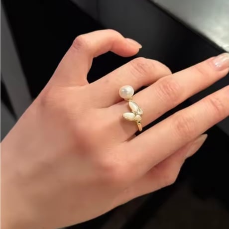 pearl × butterfly open ring