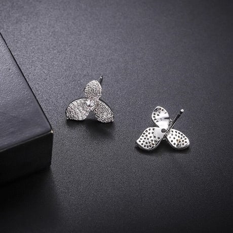 mini flower stone pierce