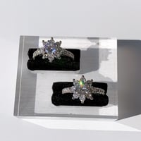 flower stone open ring