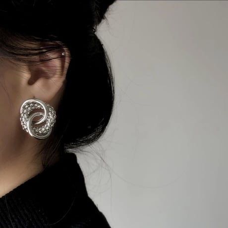 loop large pierce