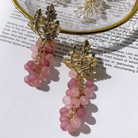 grape large vintage  pierce