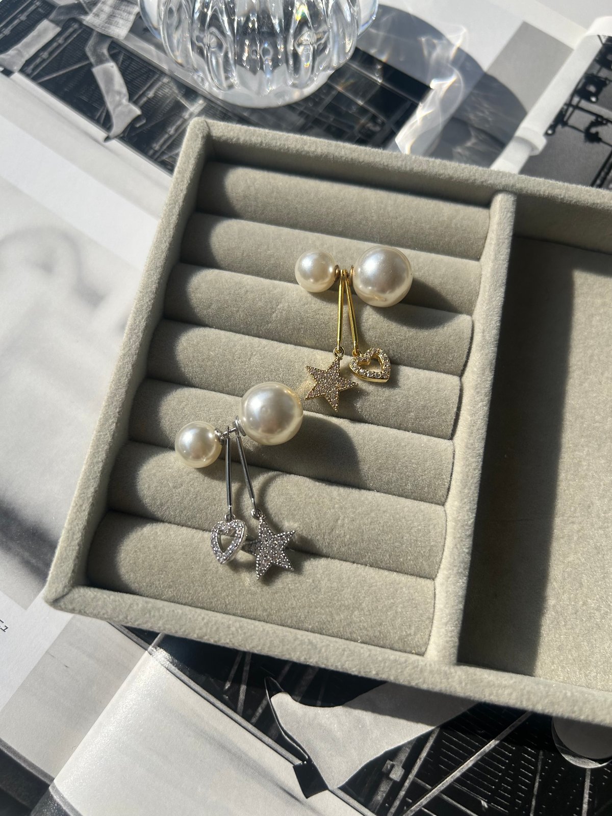 [GET ME BLING] Pearl Double Heart Piercing ★芸能人着用★ 韓国ブランドHei☆芸能人着用 HEART TOGGLE PEARL NECKLACE_2色