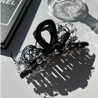 ribbon × silver ball hair clip