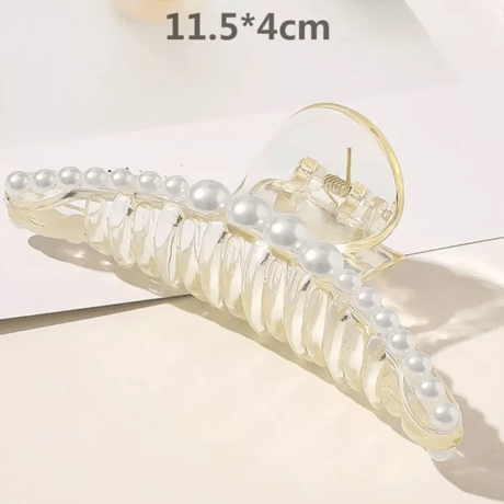 clear × pearl hair clip5