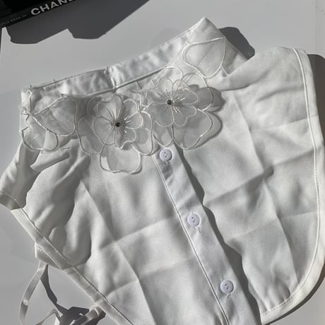 flower see-through attached collar