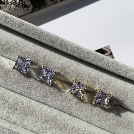 square stone mini point pierce