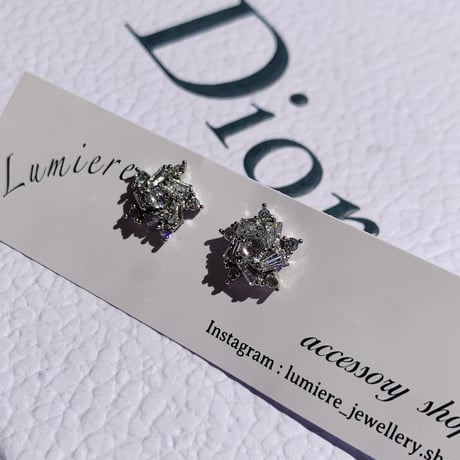 solidity stone point pierce