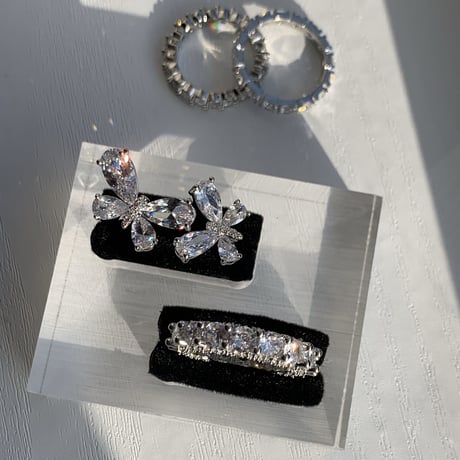 double butterfly open ring