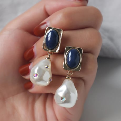 vintage stone pearl pierce