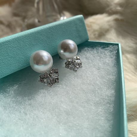 pearl × stone jewelry pierce