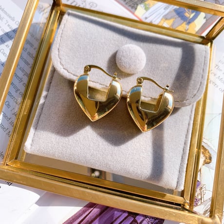 metal heart  pierce