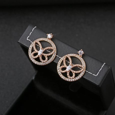 loop butterfly pierce