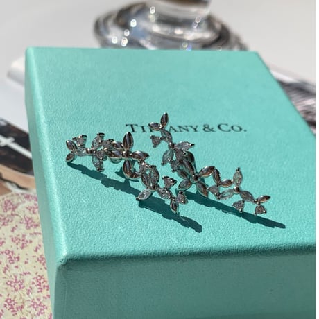 silver flower stone stick pierce