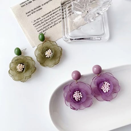 race flower pierce