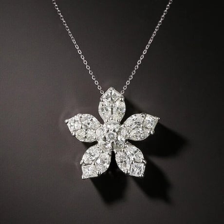 zirconia  flower stone necklace