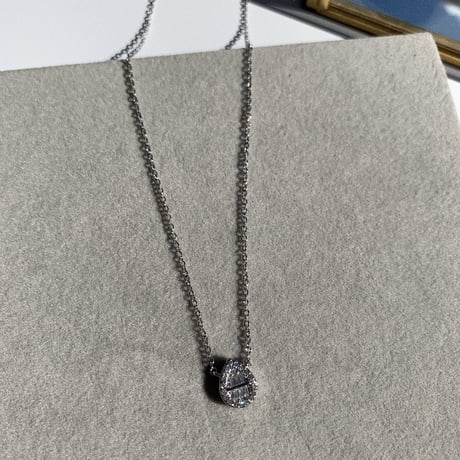 drop stone mini necklace