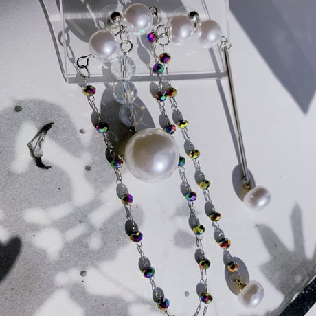 pearl stone asymmetry pierce