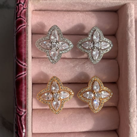 flower stone pierce