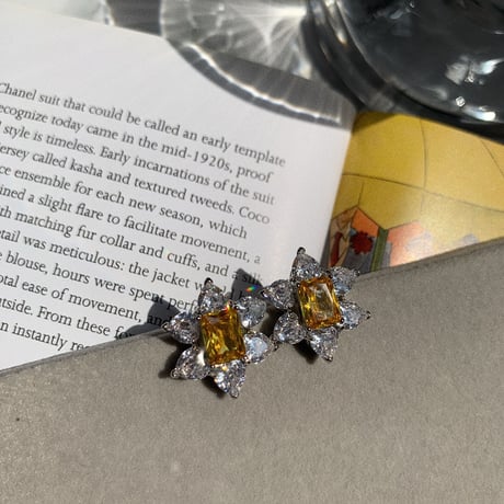 zirconia flower yellow stone pierce