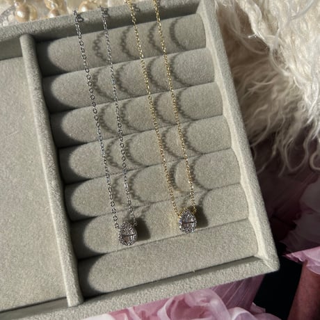 drop stone mini necklace