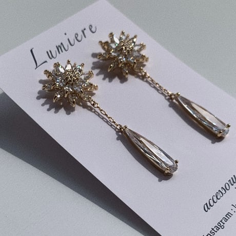 daisy long stone  pierce