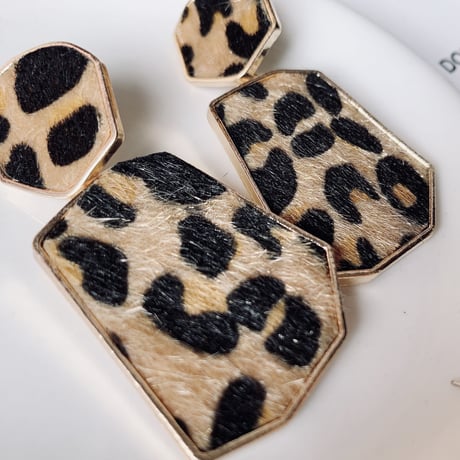 leopard pierce