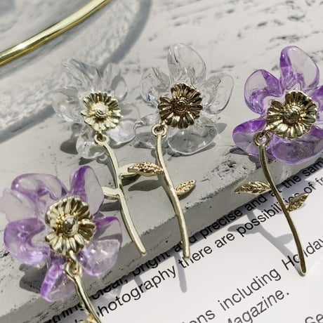 clear flower pierce