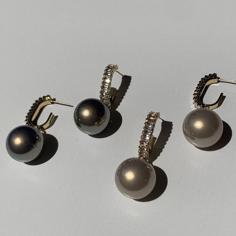 pearl × stone loop  pierce