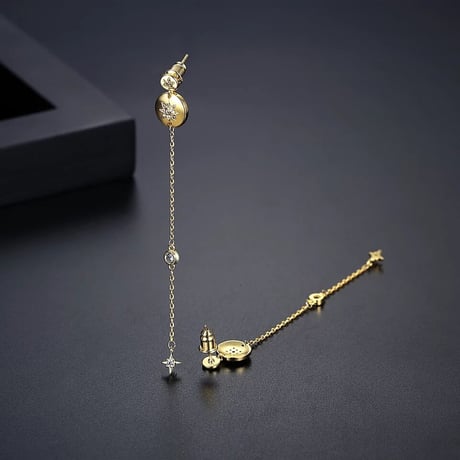 gold long chain pierce