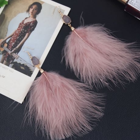 feather hook pierce