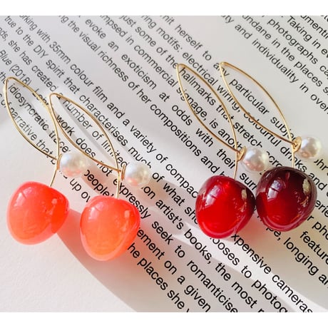 cherry pearl catch pierce