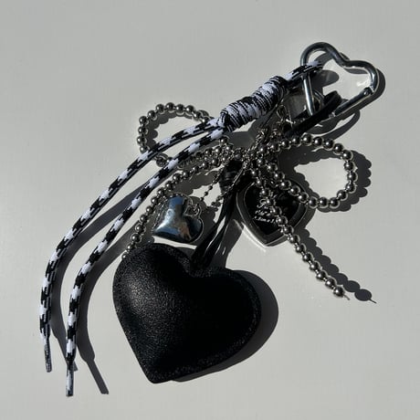 Heart×ribbon charm