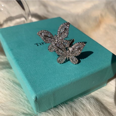 double butterfly  ring