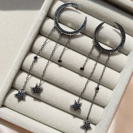 loop × star chain pierce