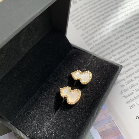snow shell pierce