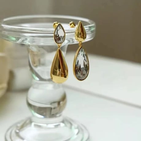 stone × gold double drop pierce