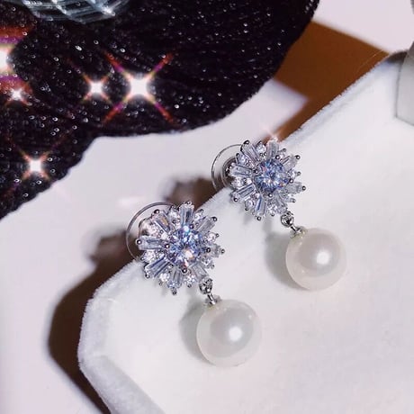 flower stone × pearl pierce