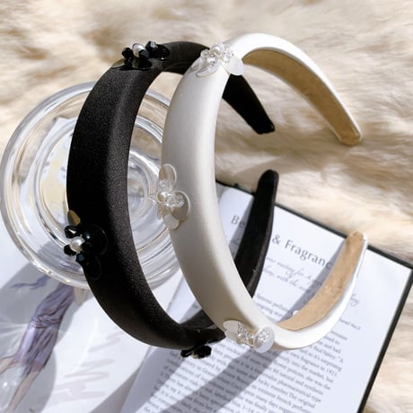 span bees flower hair bund
