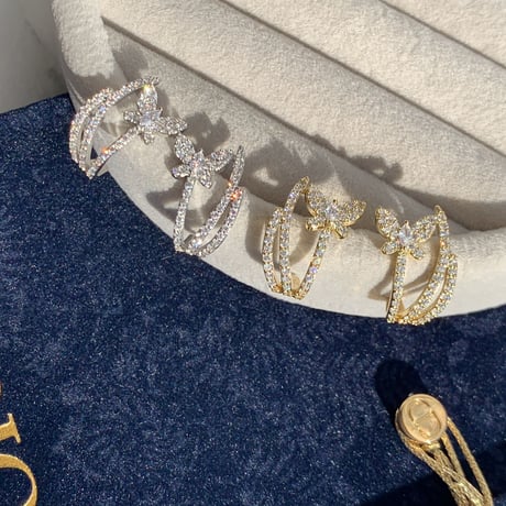 butterfly stone curve pierce