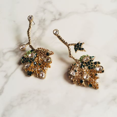 antique  jewellery  pierce