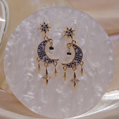blue moon  tassel mini pierce